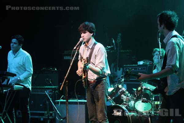 VAMPIRE WEEKEND - 2007-11-05 - PARIS - La Cigale - 